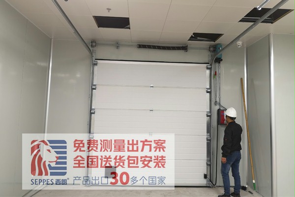 稳定的提升门 稳定的提升门