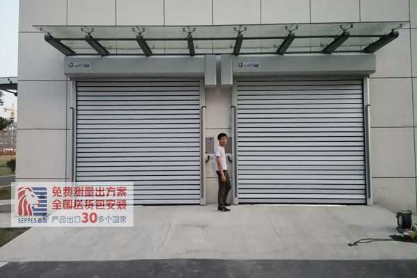 西朗不锈钢快速卷帘门