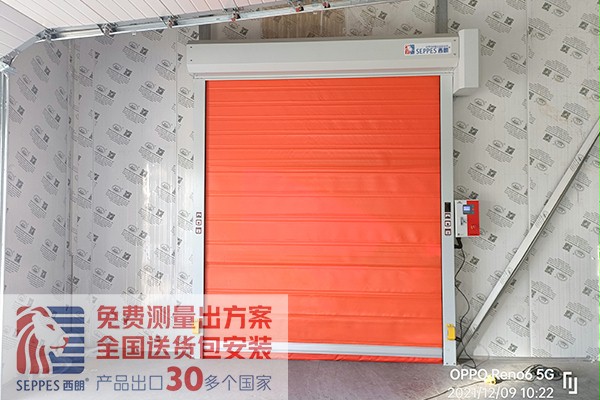 宁夏乳业仓库保温快速门