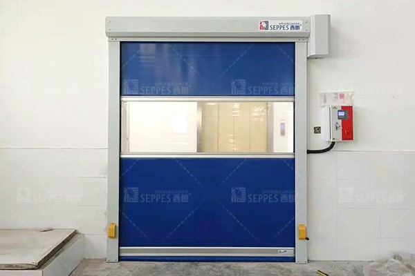 西朗门业快速卷帘门