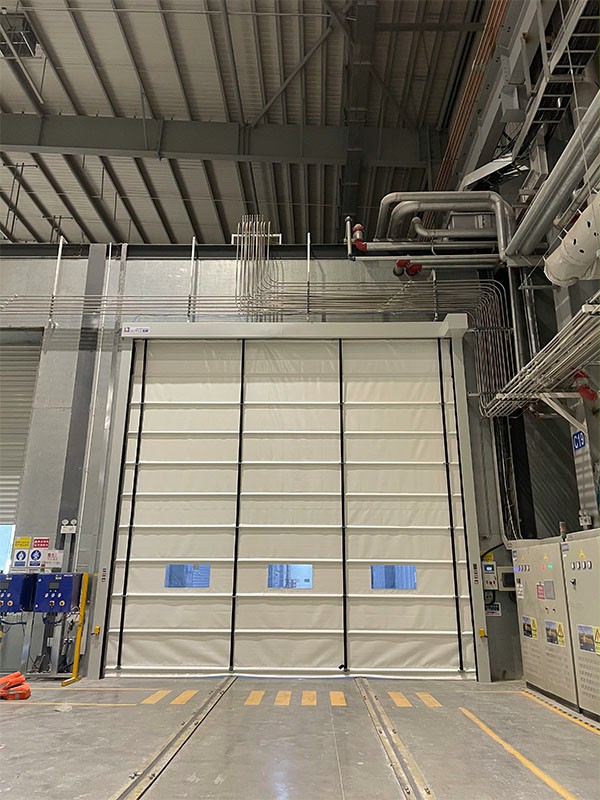 西朗门业快速门 西朗门业快速门