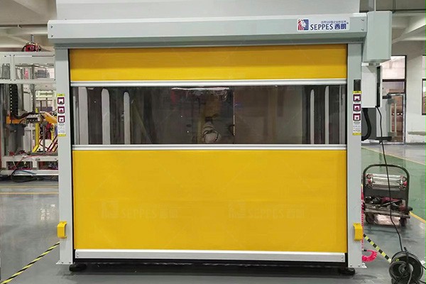 西朗门业快速卷帘门