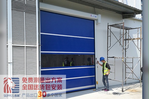 西朗门业快速门 西朗门业快速门