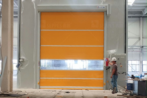 西朗门业快速门 西朗门业快速门