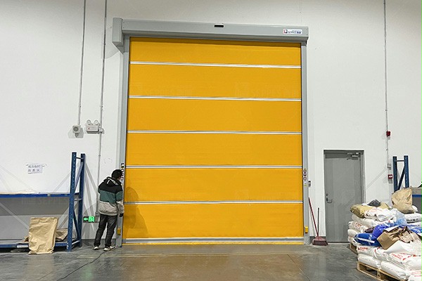 西朗门业快速门 西朗门业快速门