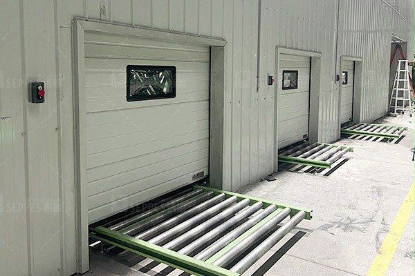 西朗门业提升门 西朗门业提升门