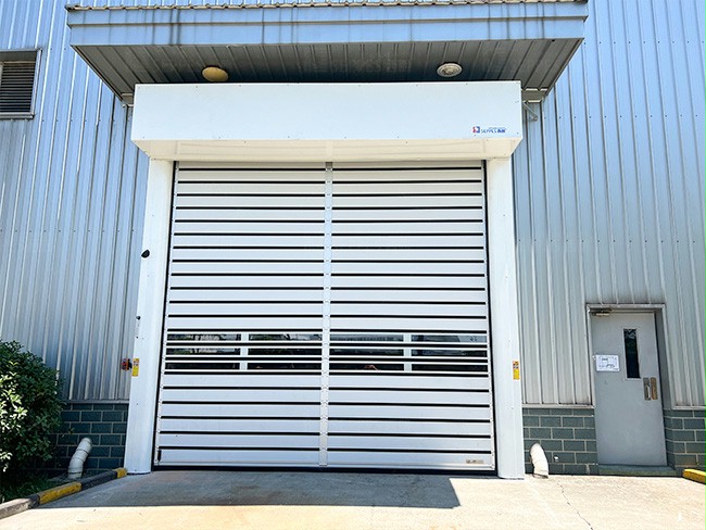 西朗门业硬质快速门 西朗门业硬质快速门