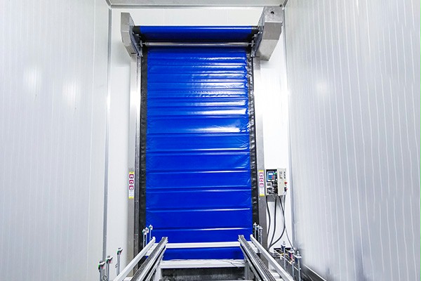 西朗门业冷库快速门 西朗门业冷库快速门