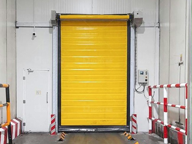 西朗门业冷库保温快速门 西朗门业冷库保温快速门