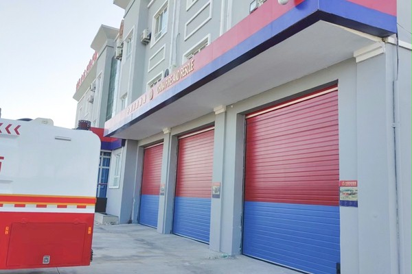 西朗门业硬质快速门 西朗门业硬质快速门