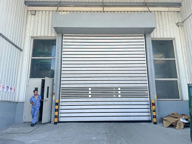 西朗门业硬质快速门 西朗门业硬质快速门