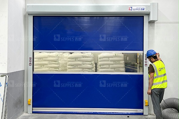 西朗门业快速门 西朗门业快速门