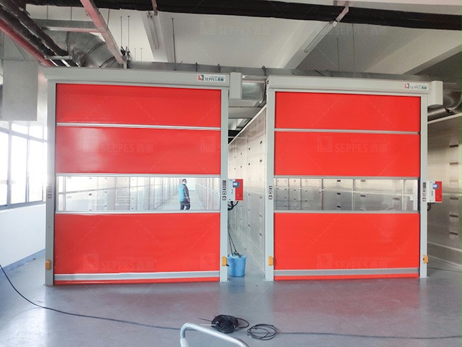 西朗门业快速门