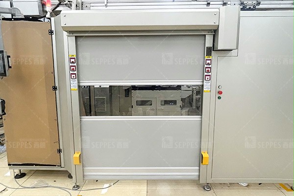 西朗门业快速门