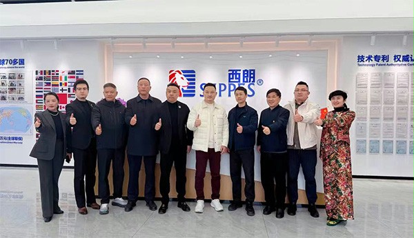 合影留念 合影留念